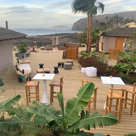 Lani House - Stunning Pool Апартаменты *