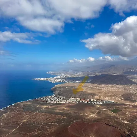 Lani House - Stunning Pool Апартаменты Эль-Пальмар